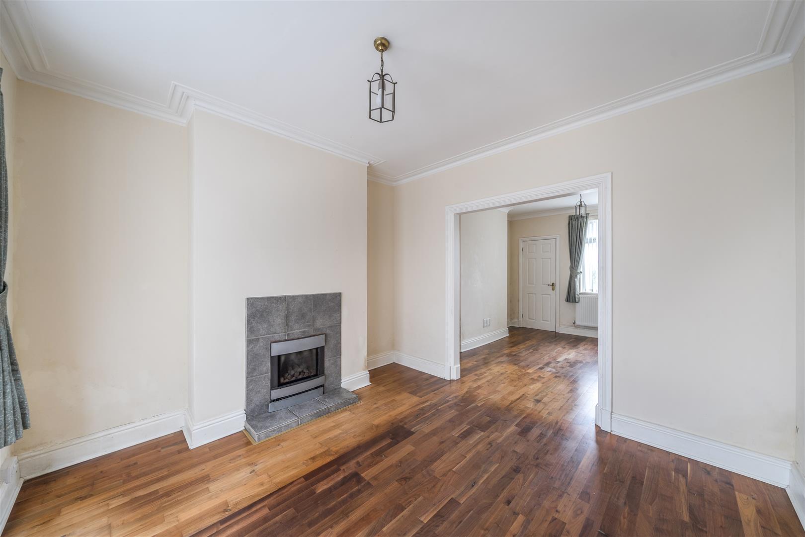 Manor Road, Manselton, Swansea, SA5 9PN